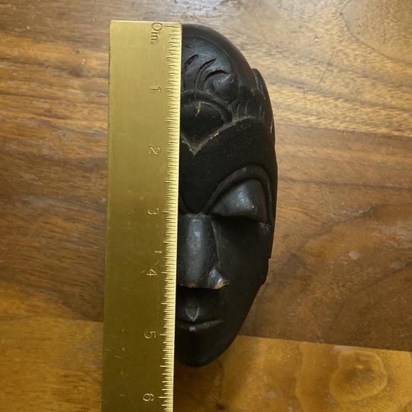 Vintage Wooden Hand Carved African Keepsake Trinket - Picture 11 of 11